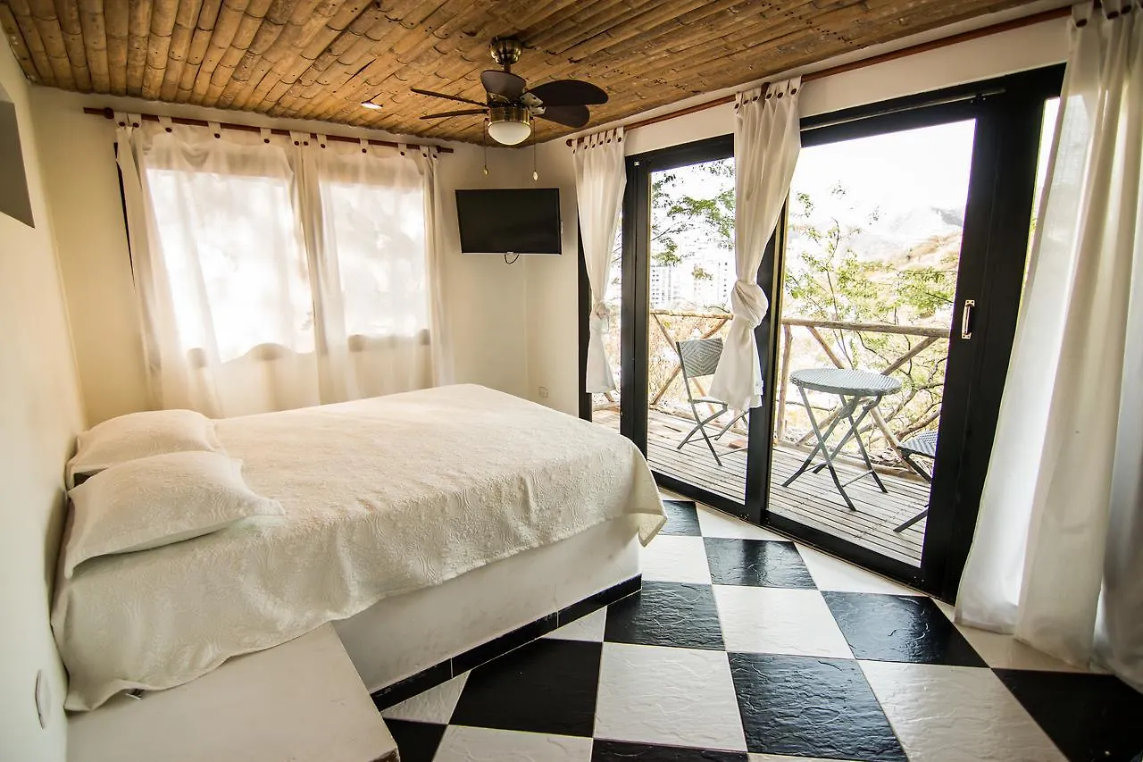سانتا مارتا Bunsizanisi Hotel 3*, سانتا مارتا كولومبيا