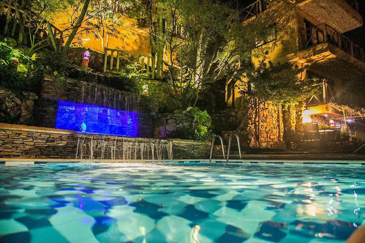 Bunsizanisi Hotel サンタ・マルタ
